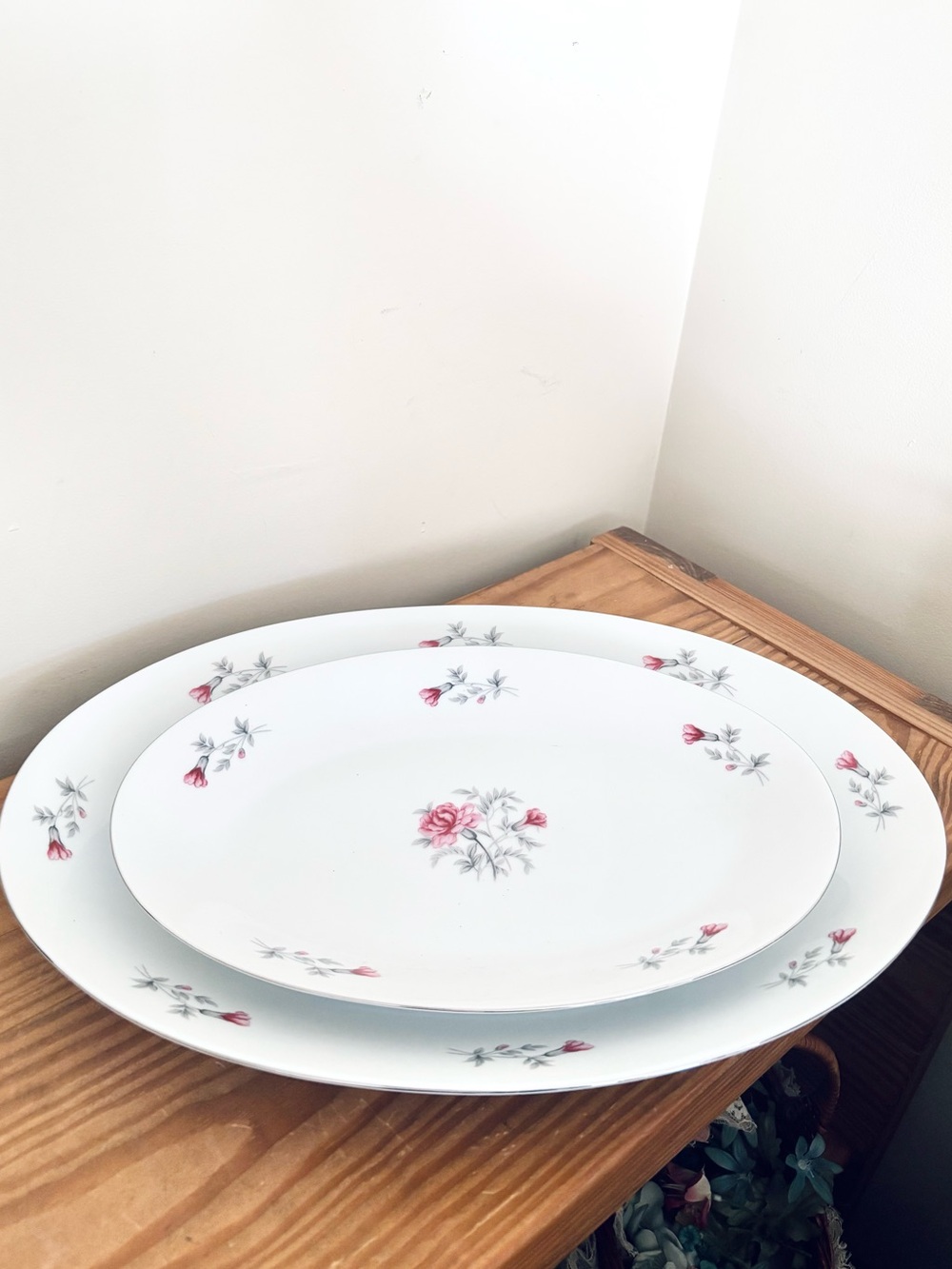 VTG 1960s Arlen Fine China Japan Petite #1562 Serving Set